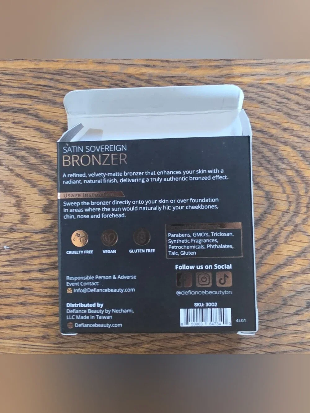 Immortal Envy - Satin Sovereign Bronzer - Defiance Beauty BNIB